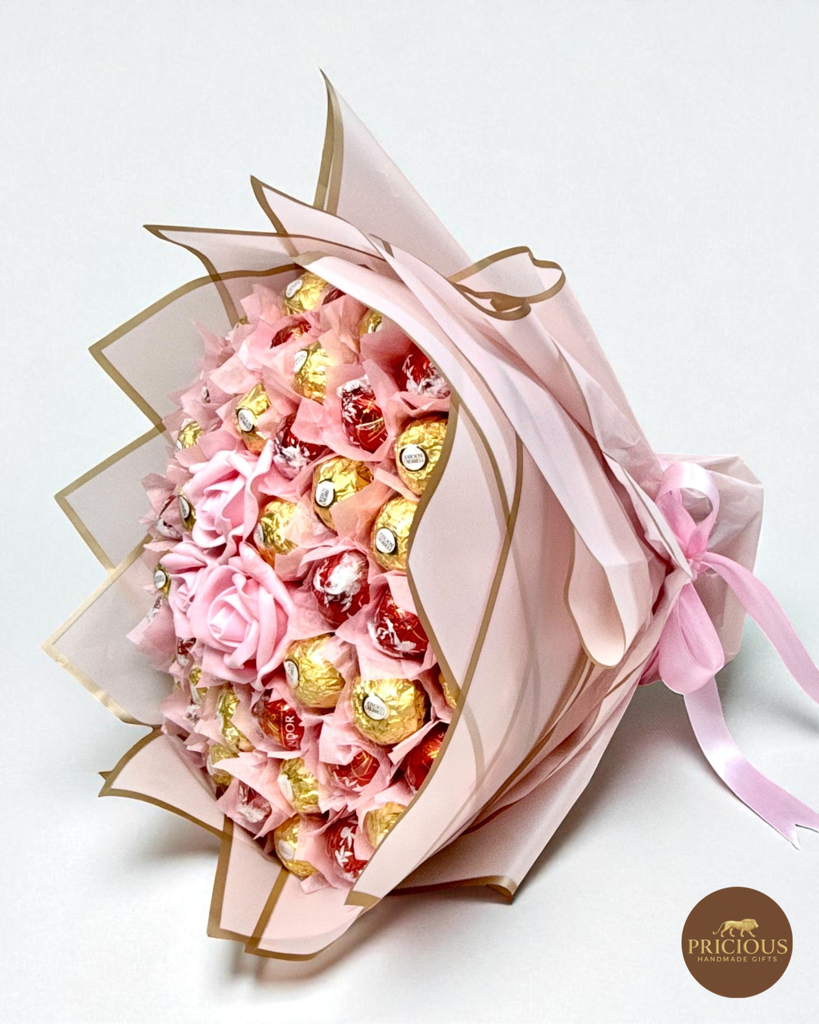 Pink roses Lindt & Ferrero chocolate gift bouquet
